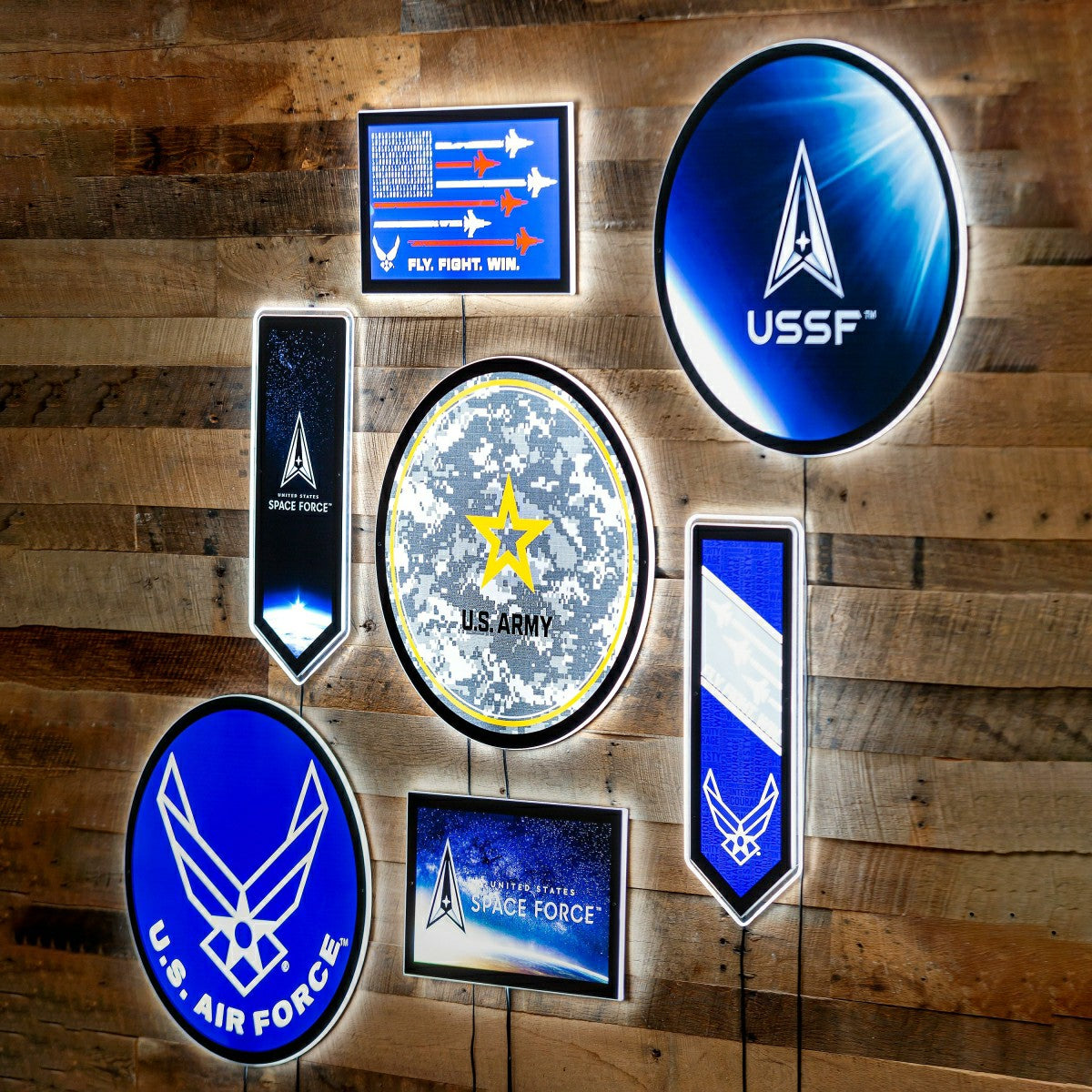 Team Sports America Everyday - US Army Military Large Round Edgelite LED Decor