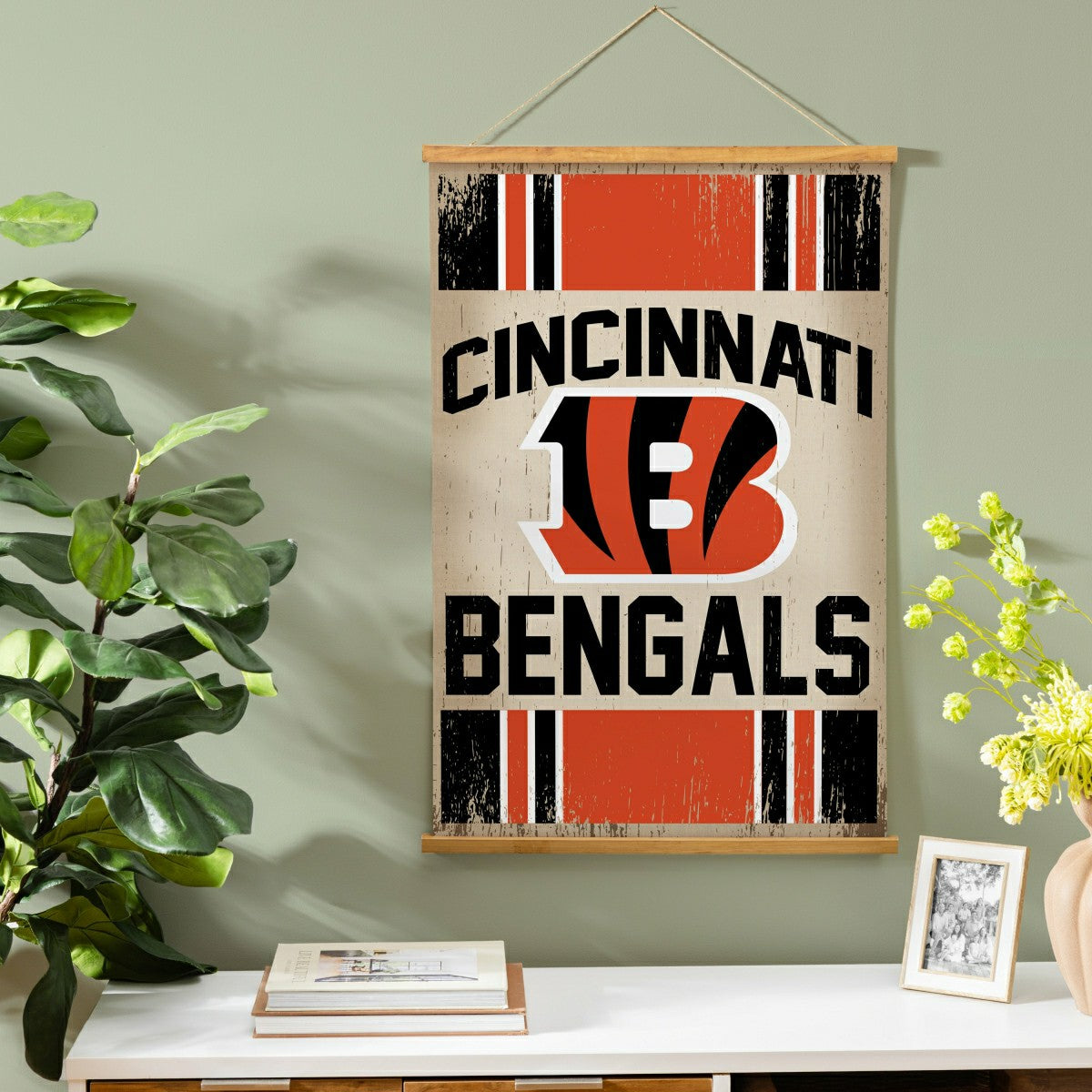 Team Sports America Essential - Cincinnati Bengals, Canvas Wall Tapestry, Medium, 36x24