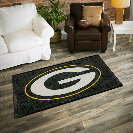 Team Sports America Everyday - 3'x5' Large USA Indoor Outdoor Outdoor Entryway Mat, Green Bay Packers