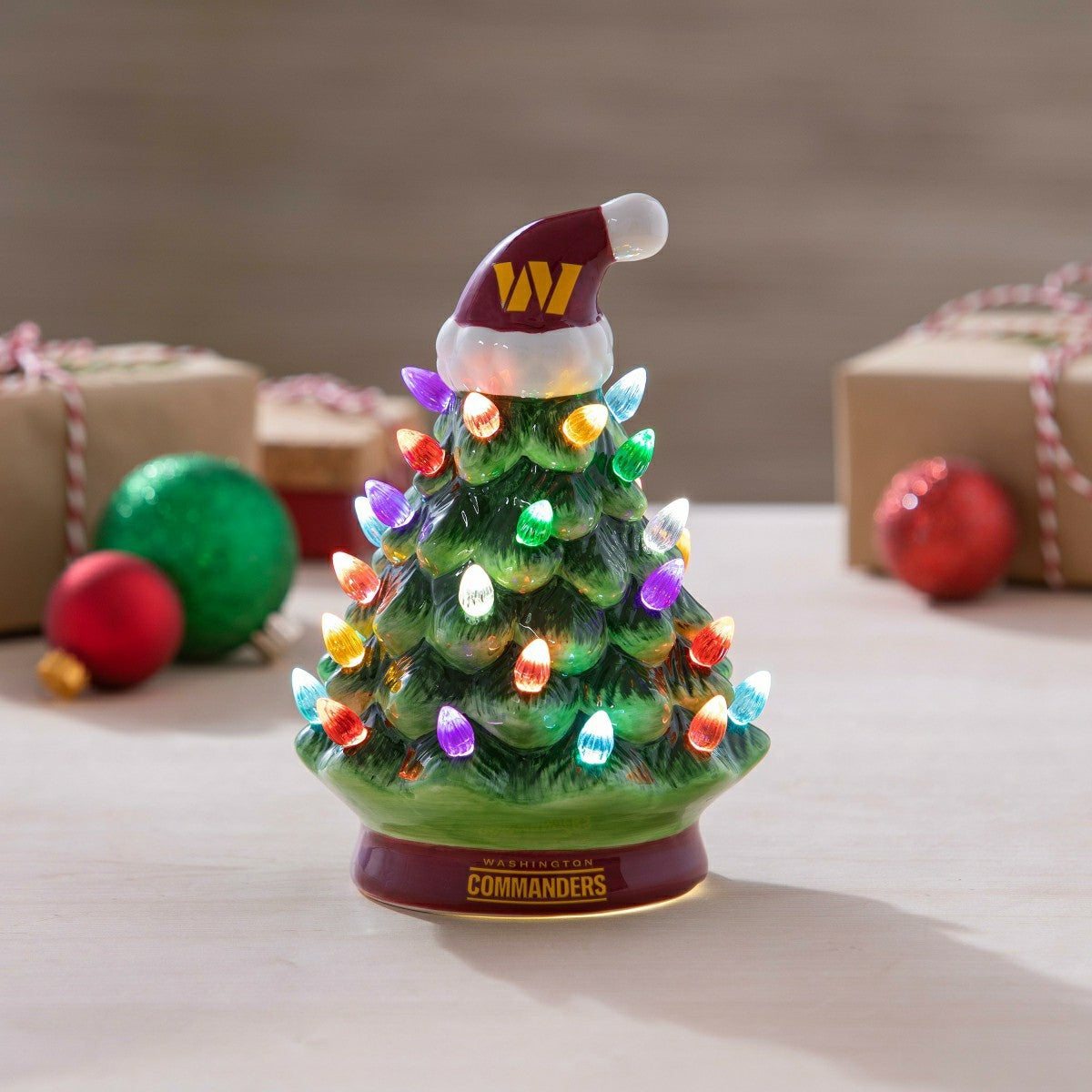 Team Sports America Essential - 8" LED Ceramic Christmas Tree, Washington Commanders