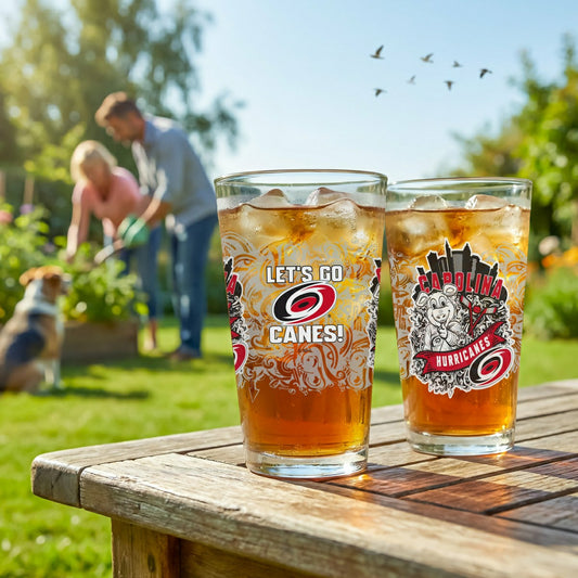 Team Sports America Classic - Carolina Hurricanes 16oz Glass pint, Set of 2