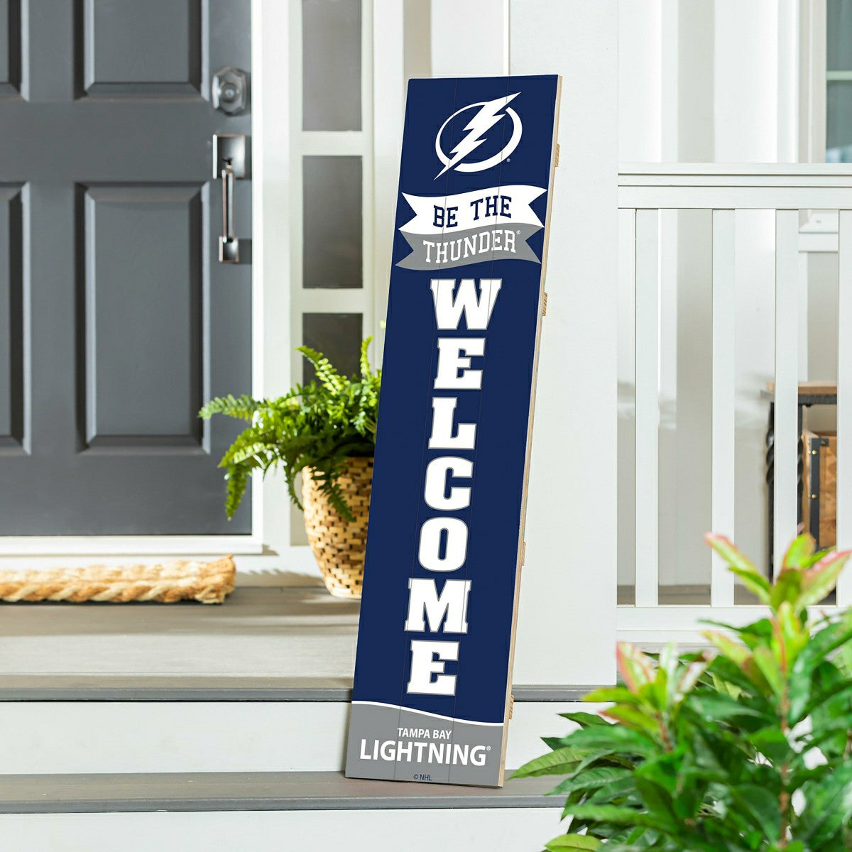 Team Sports America Essential - Tampa Bay Lightning Large Single Sided Leaner, 46"
