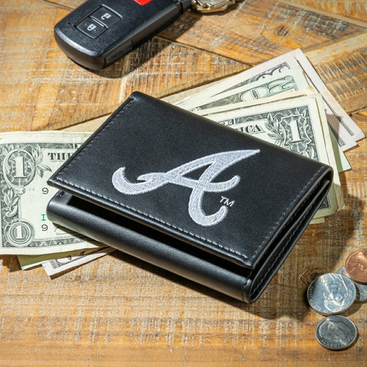 Team Sports America Classic - Atlanta Braves Black Tri-Fold Embroidered Wallet w/ RFID Blocking