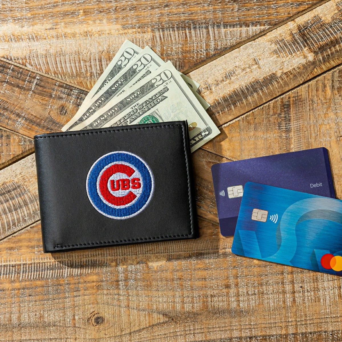 Team Sports America Value - Chicago Cubs Black Bi-Fold Embroidered Wallet w/ RFID Blocking