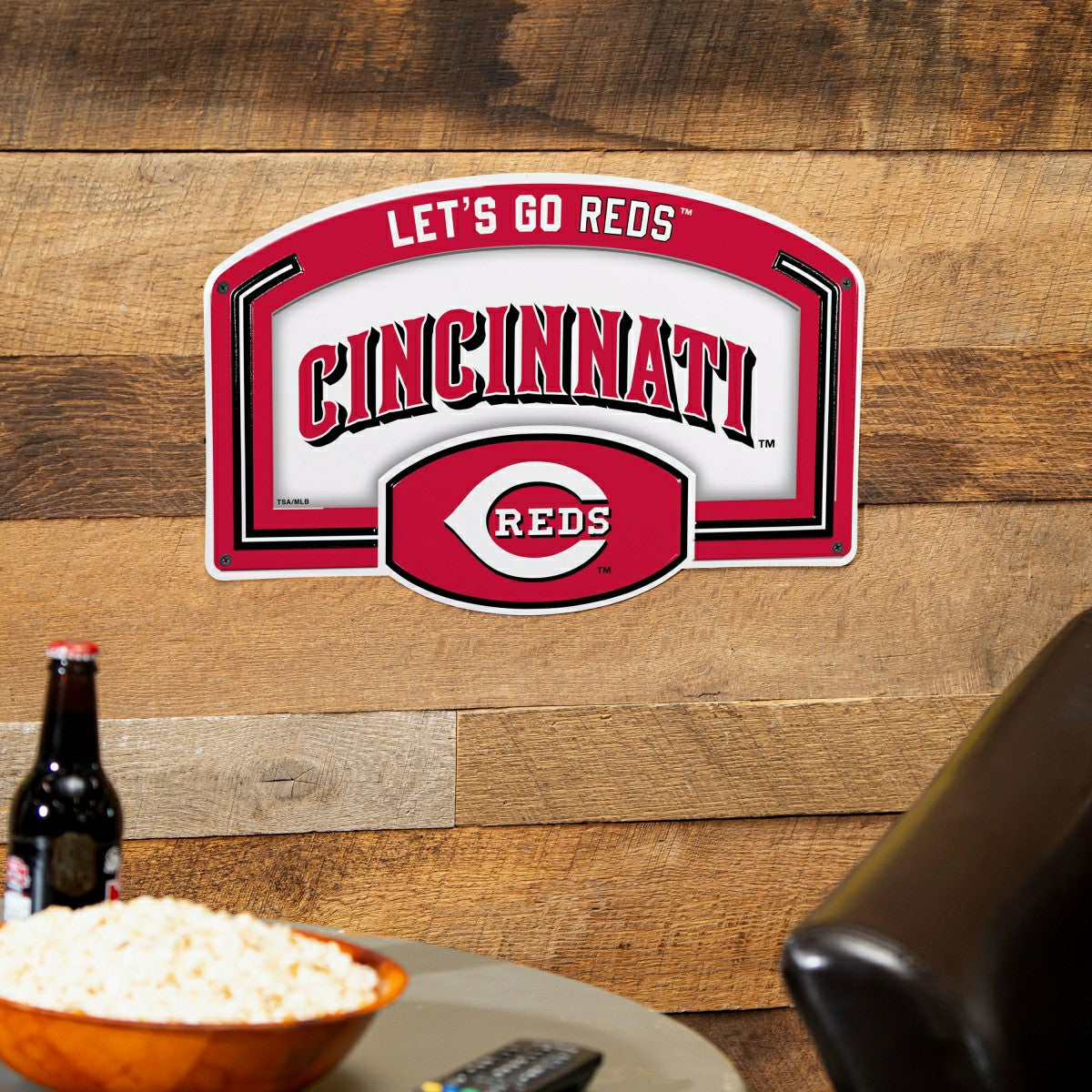 Team Sports America Value - Cincinnati Reds USA Embossed Steel Wall Sign, 11" x 17"