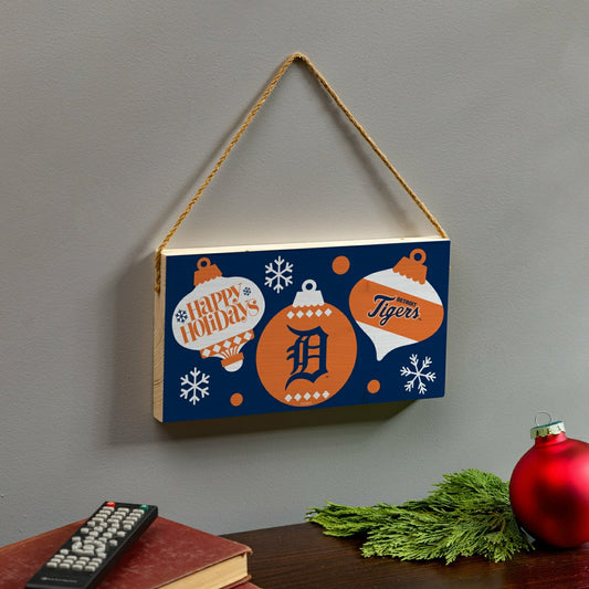 Team Sports America Value - Detroit Tigers Holiday Wood Wall Sign, 6x11