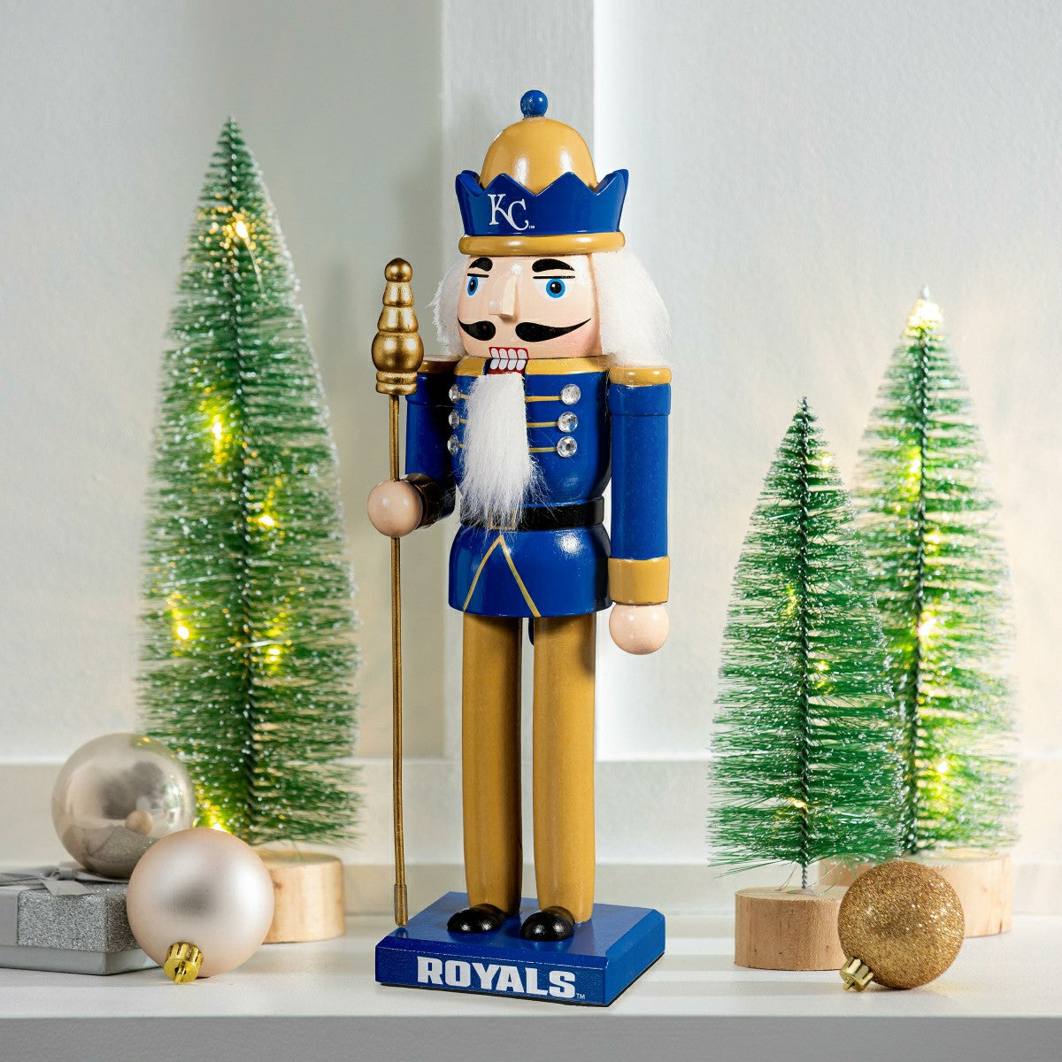 Team Sports America Classic - Kansas City Royals Nutcracker Statue