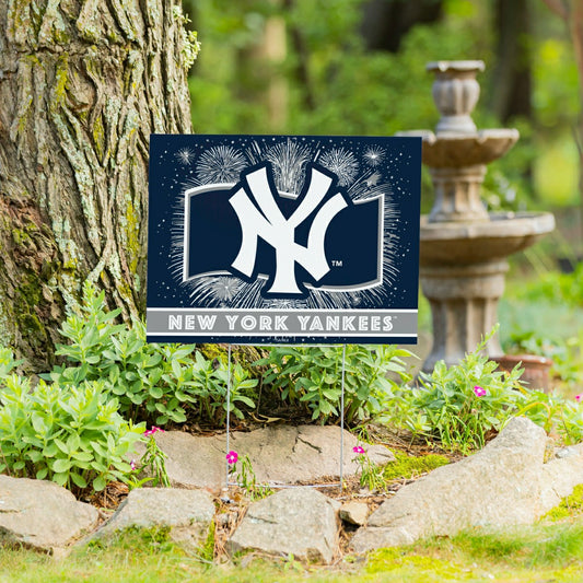 Team Sports America Value - New York Yankees Yard Sign, Patriotic