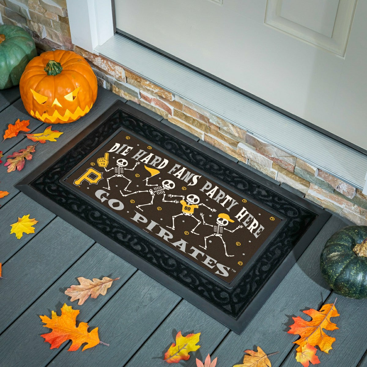 Team Sports America Recommended - Pittsburgh Pirates Flocked Coir Halloween Sassafras Switch Mat, 22"x10