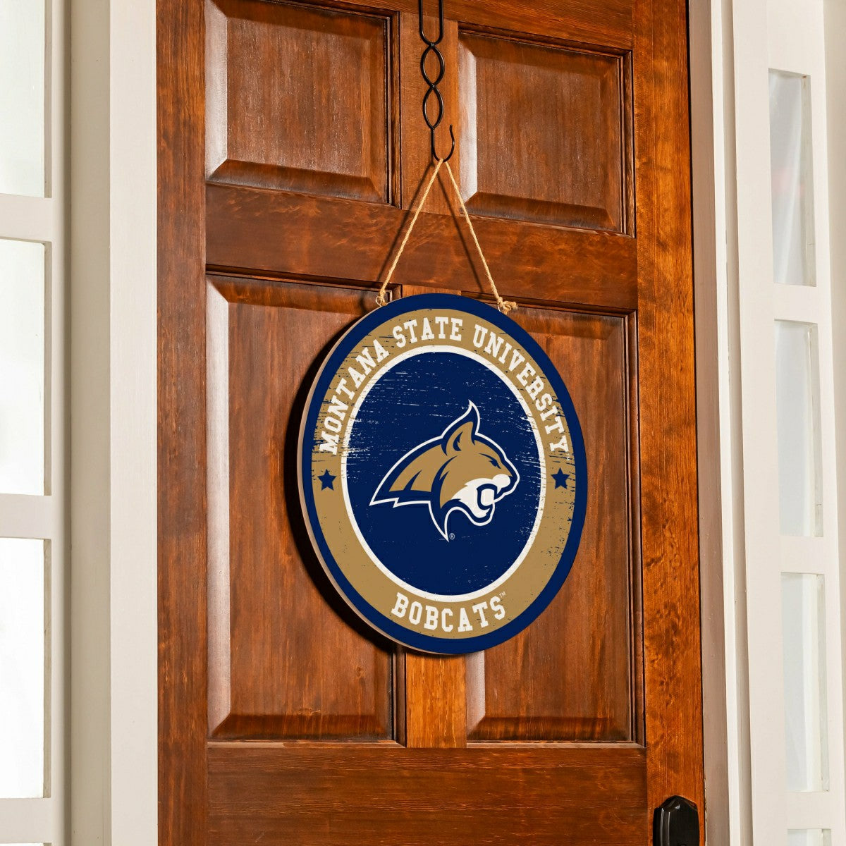 Team Sports America Recommended - Montana State University Round Door Décor with Hanging Rope, 18x18