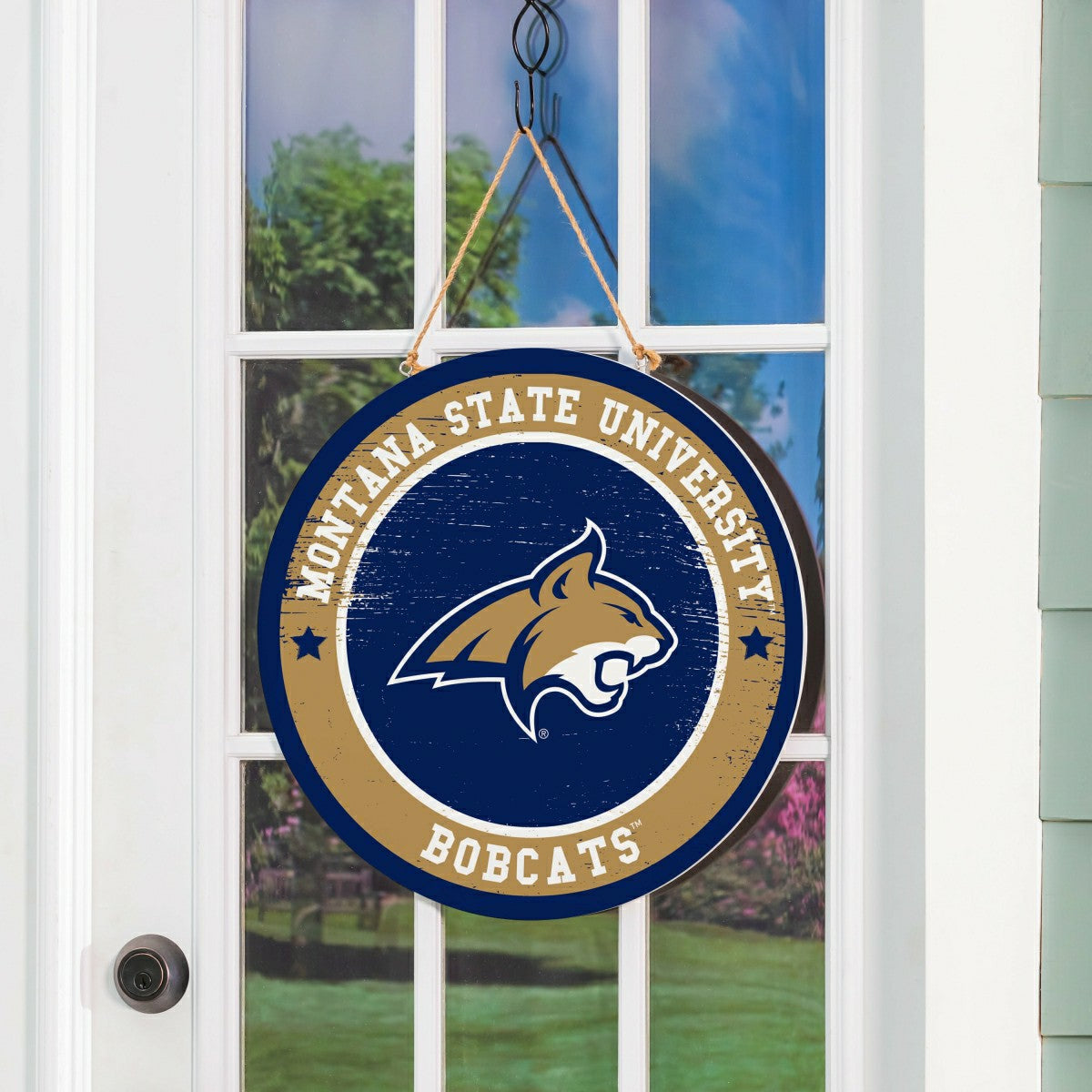 Team Sports America Recommended - Montana State University Round Door Décor with Hanging Rope, 18x18