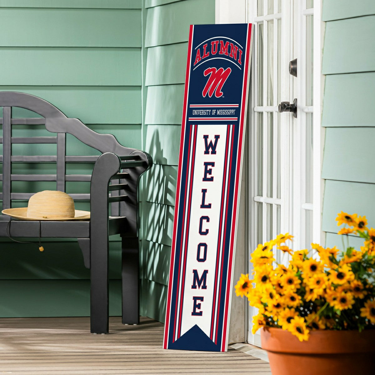 Team Sports America Classic - University of Mississippi Alumni Single Sided Large Leaner, 46"