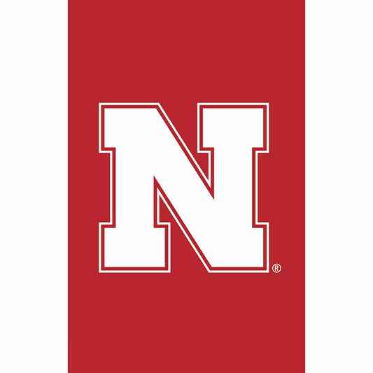 Team Sports America Essential - Applique Flag, Reg, University of Nebraska