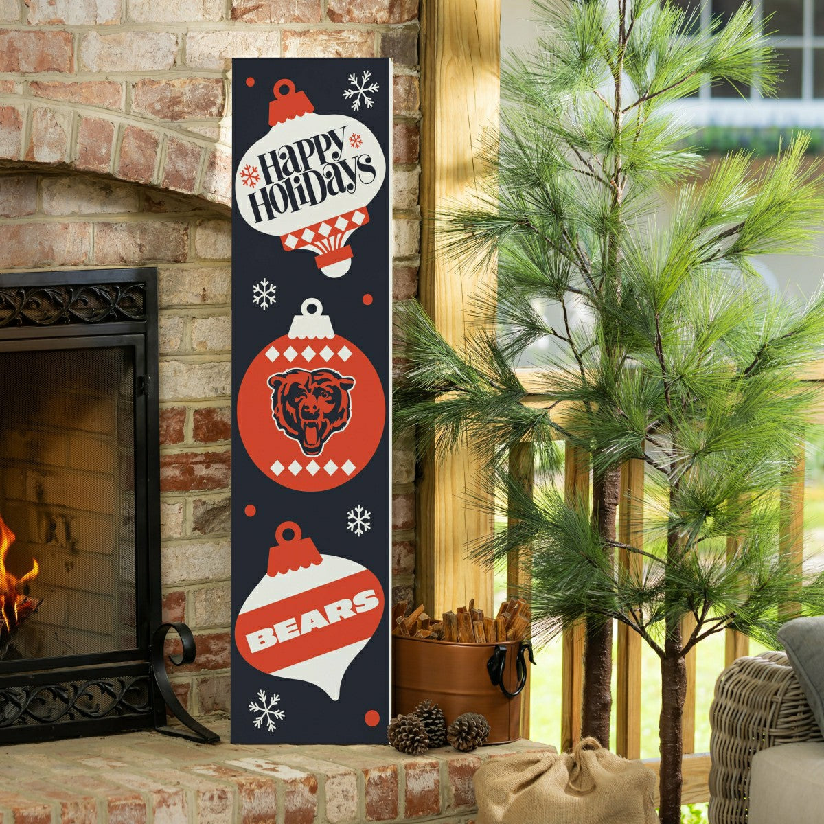 Team Sports America Classic - Chicago Bears 47" Double Sided Leaner, Christmas