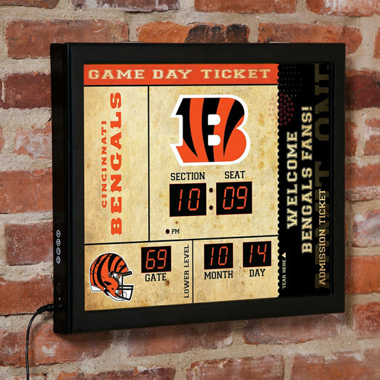 Team Sports America Best Seller - Scoreboard Wall Clock, Cincinnati Bengals
