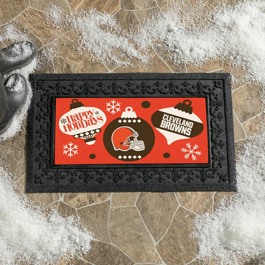 Team Sports America Exclusive - Cleveland Browns Holiday Flocked Coir Sassafras Switch Mat, 22"x10"
