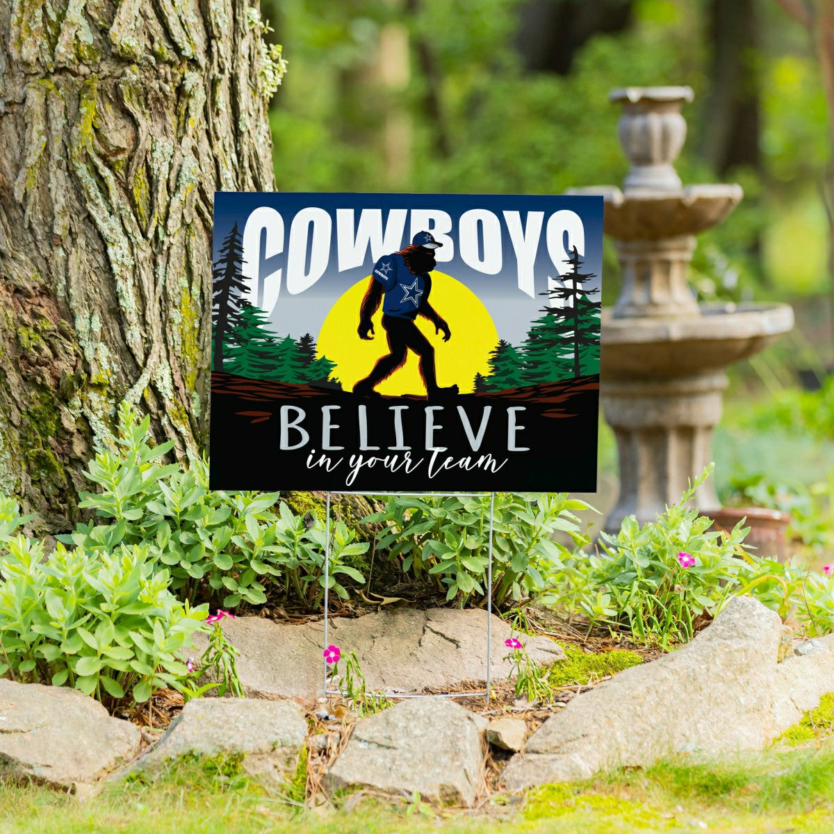 Team Sports America Exclusive - Dallas Cowboys Yard Sign, Bigfoot