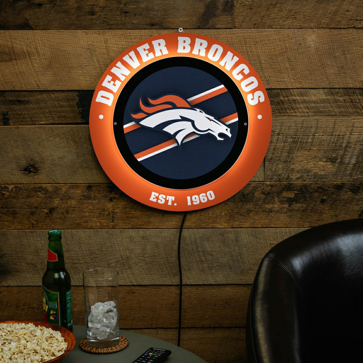 Team Sports America Trending - Denver Broncos, Metal Lite, Round