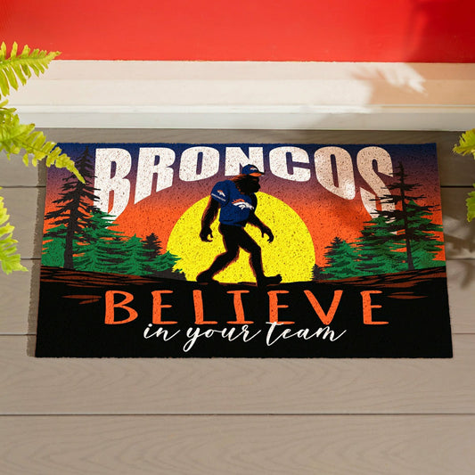 Team Sports America Essential - Denver Broncos Bigfoot PVC Mat, 28"x16"