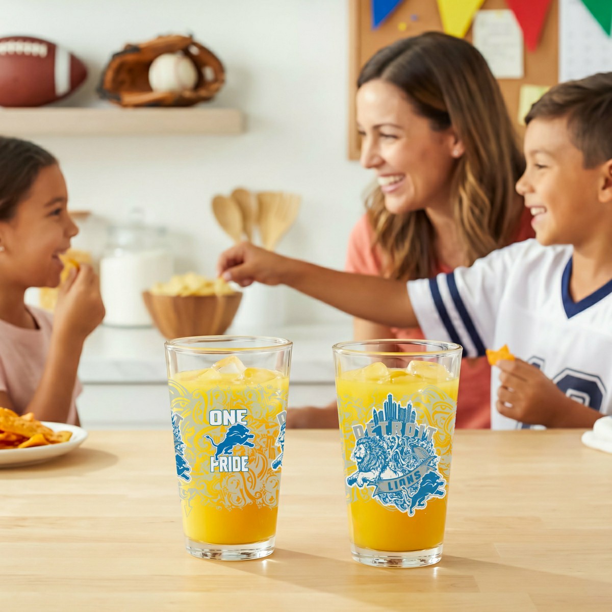 Team Sports America Everyday - Detroit Lions 16oz Glass pint, Set of 2