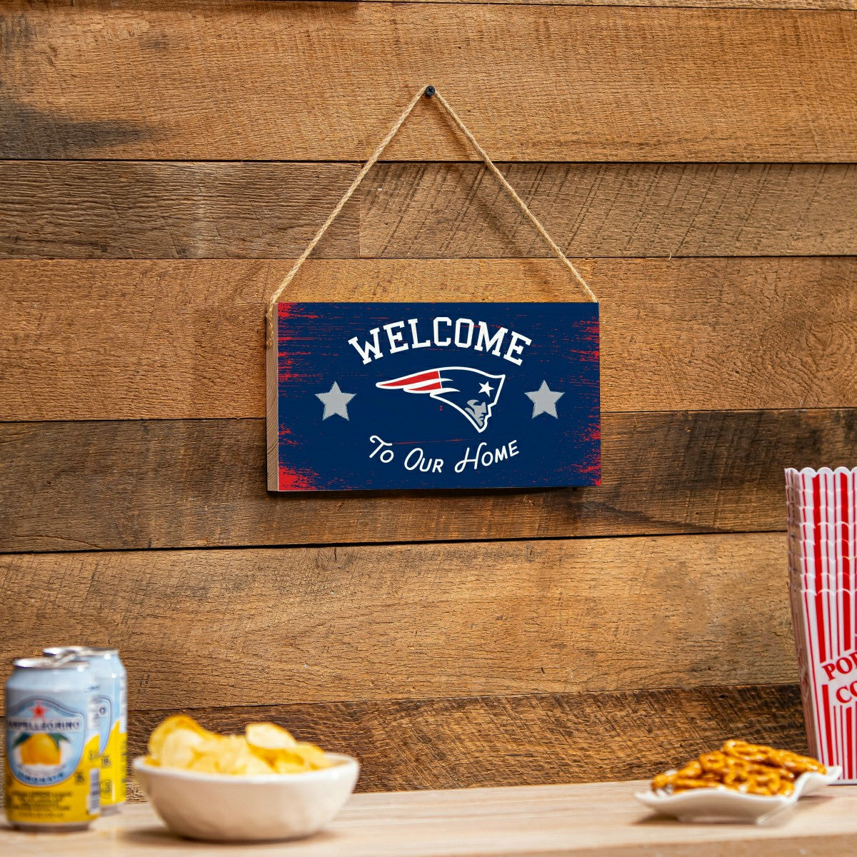 Team Sports America Classic - New England Patriots Wood Wall Sign, 6x11