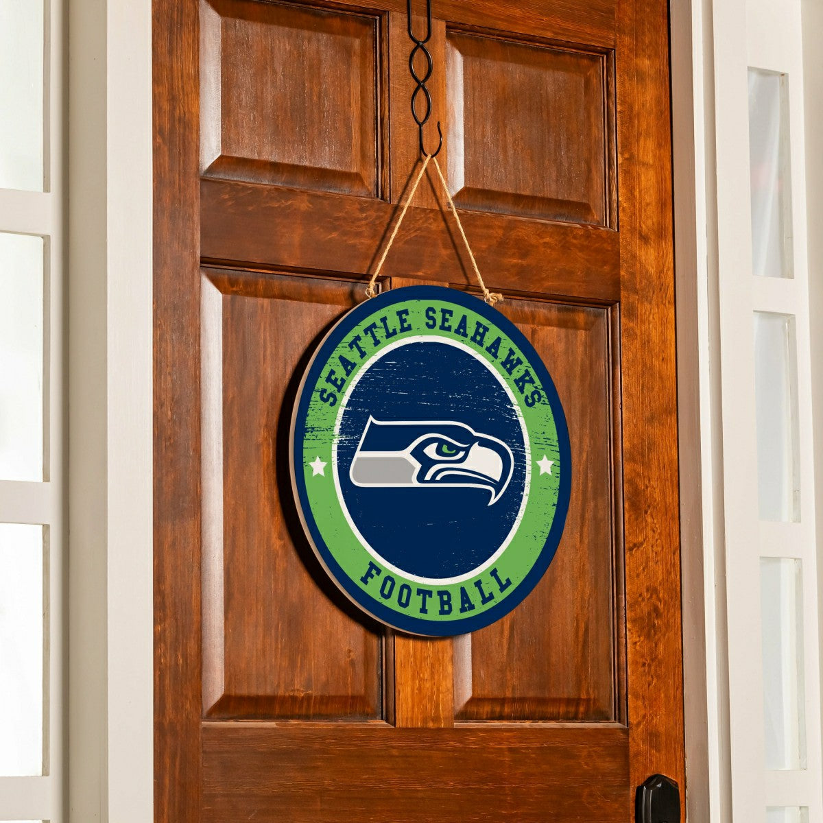 Team Sports America Everyday - Seattle Seahawks Round Door Décor with Hanging Rope, 18x18