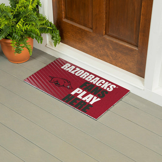 Team Sports America Essential - University of Arkansas Fan Mat, 28"x16"