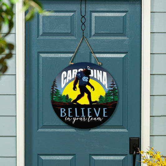 Team Sports America Everyday - University of North Carolina Bigfoot Round Door Décor with Hanging Rop