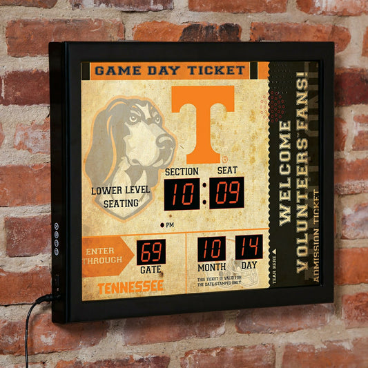 Team Sports America Classic - Scoreboard Wall Clock, Tennessee