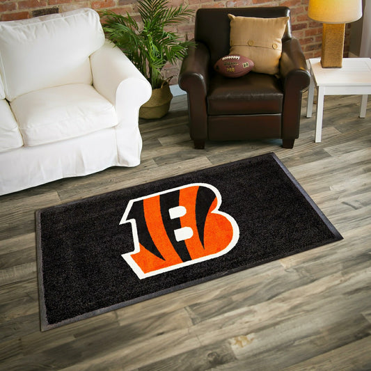 Team Sports America Classic - 3'x5' Large USA Indoor Outdoor Entryway Mat, Cincinnati Bengals