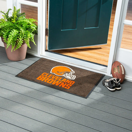 Team Sports America Classic - 2'x3' USA Made Indoor/Outdoor Entryway Mat, Cleveland Browns