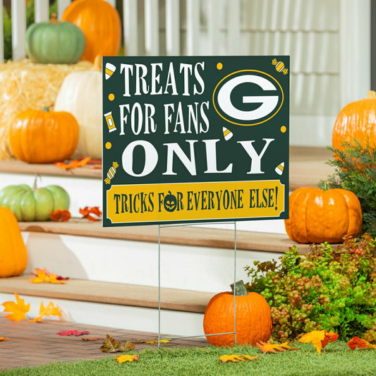 Team Sports America Recommended - Green Bay Packers Yard Sign, Halloween Treats for Fans