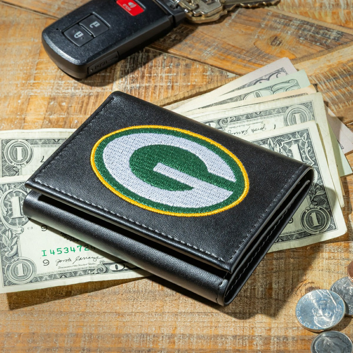 Team Sports America Value - Green Bay Packers Black Tri-Fold Embroidered Wallet w/ RFID Blocking