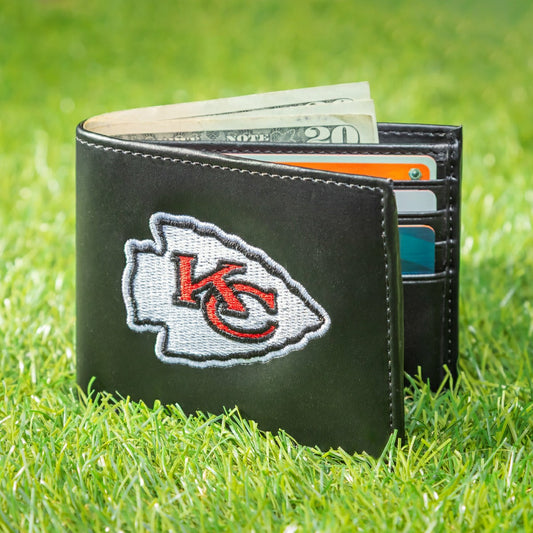 Team Sports America Classic - Kansas City Chiefs Black Bi-Fold Embroidered Wallet w/ RFID Blocking