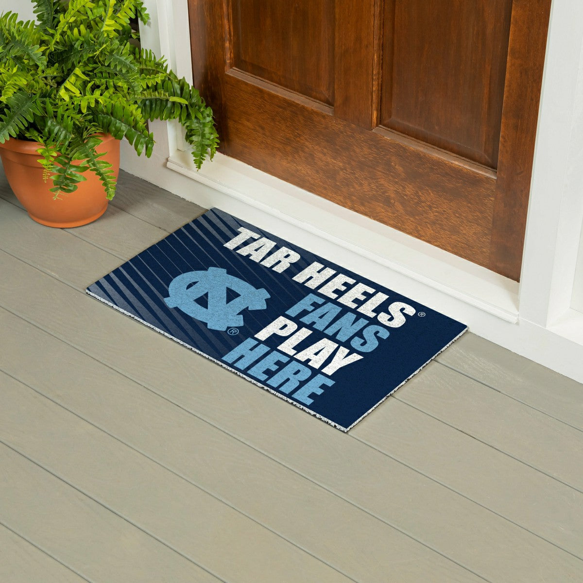 Team Sports America Classic - University of North Carolina Fan Mat, 28"x16"