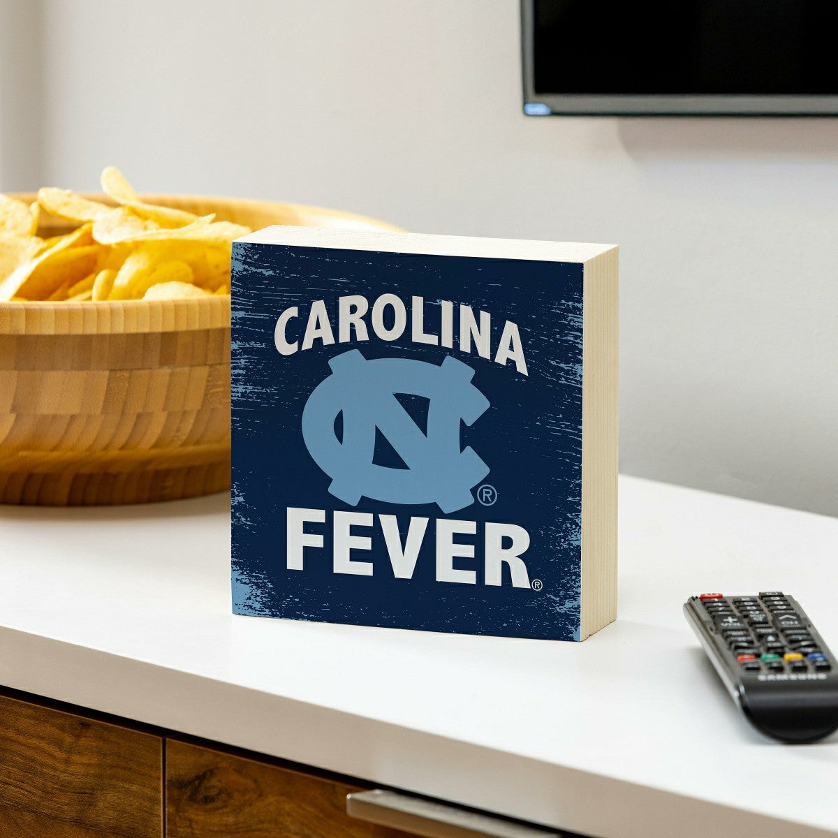 Team Sports America Signature - University of North Carolina Plock, Down Home Fans, 6x6